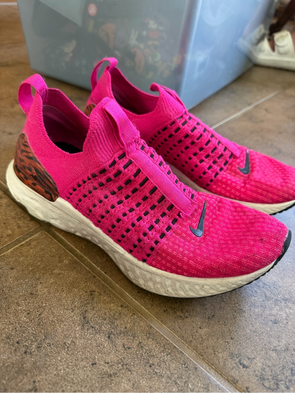 Nike Women's Hot Pink Slip-On Athletic Sneakers with White Midsole